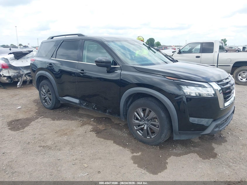 2022 NISSAN PATHFINDER SV 4WD