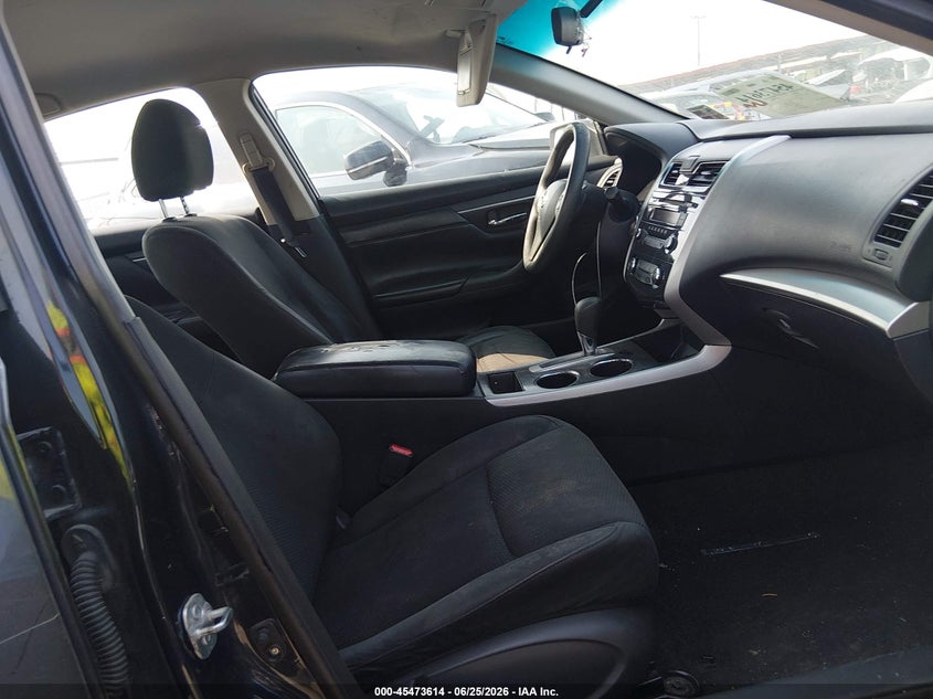 2015 NISSAN ALTIMA auction photo 5