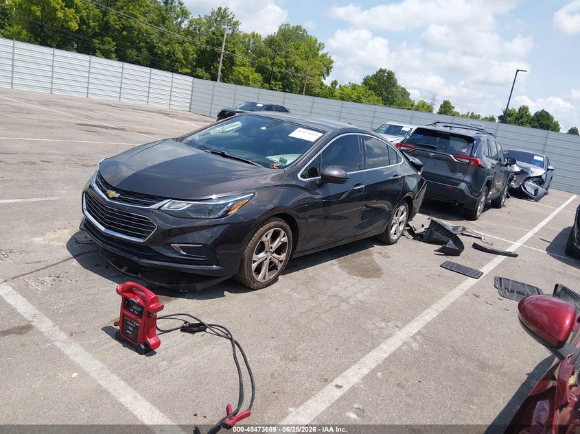 2017 Chevrolet Cruze Premier Auto 1G1BF5SM9H7104597 photo 1