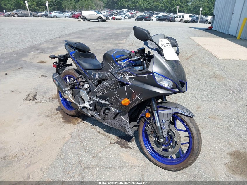 2024 Yamaha Yzfr3