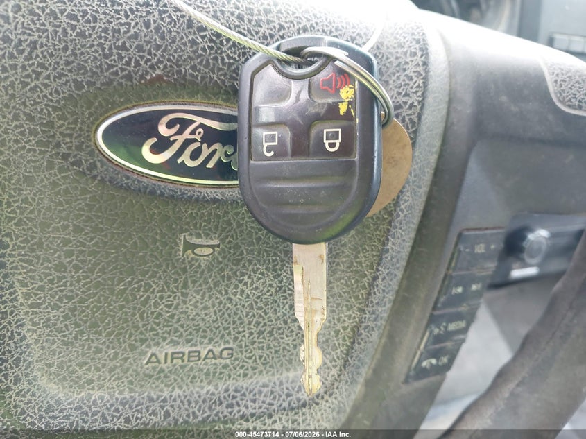 2013 FORD F-150 XL · Фото 11