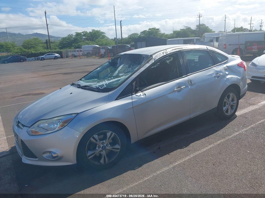 Vin: 1fahp3f2xcl139652, lot: 45971856, ford focus se 20122