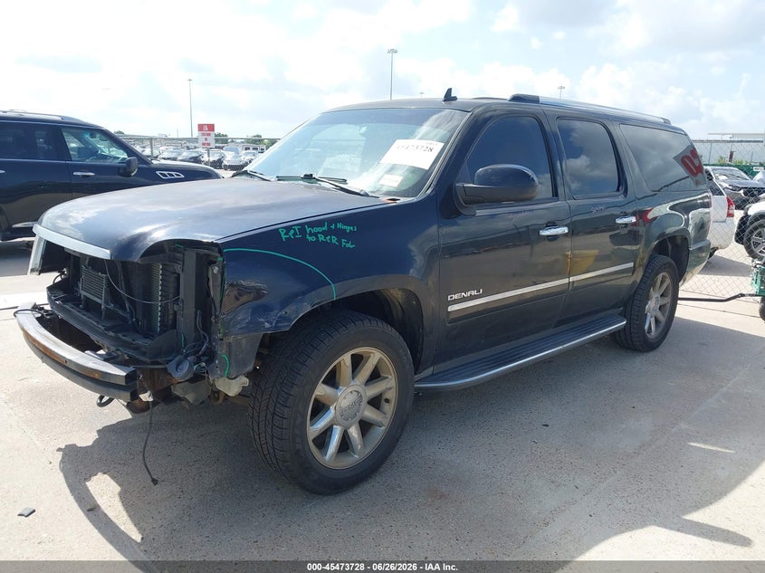 2012 GMC YUKON XL 1500 auction photo 2