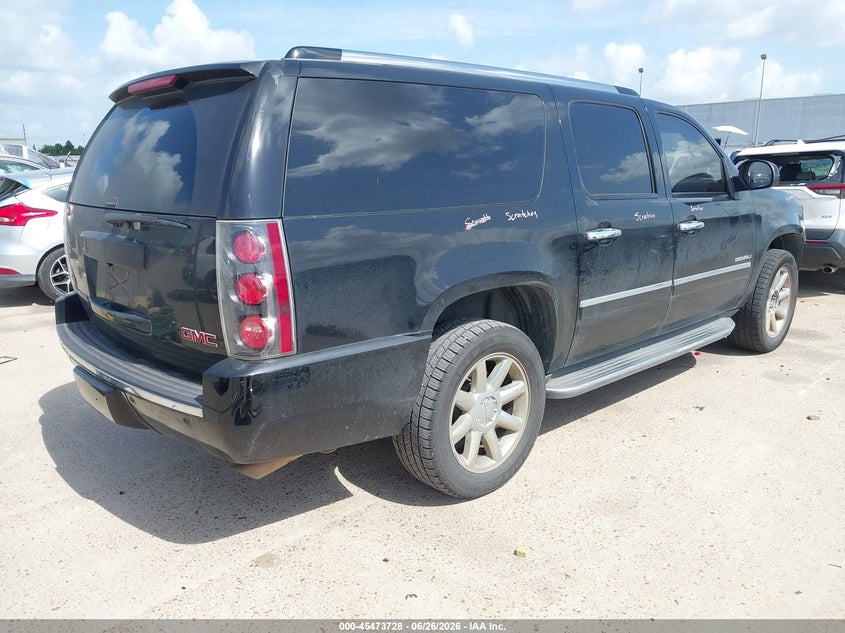 2012 GMC YUKON XL 1500 auction photo 4