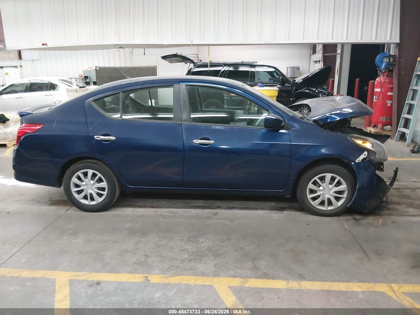 AtlanticExpress - Nissan Versa