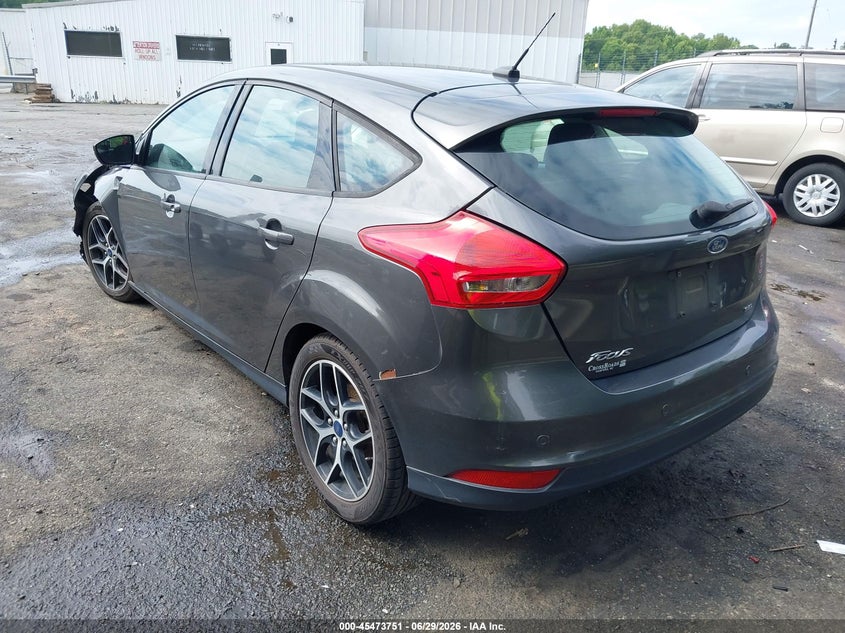 Vin: 1fadp3m28jl226707, lot: 45971888, ford focus sel 20183