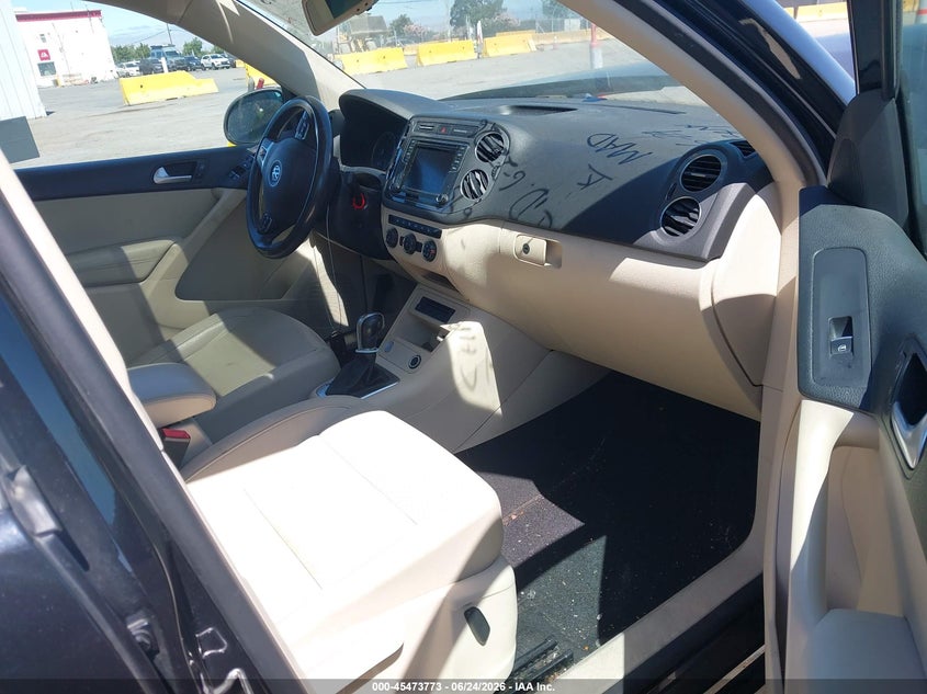 AtlanticExpress - Volkswagen Tiguan