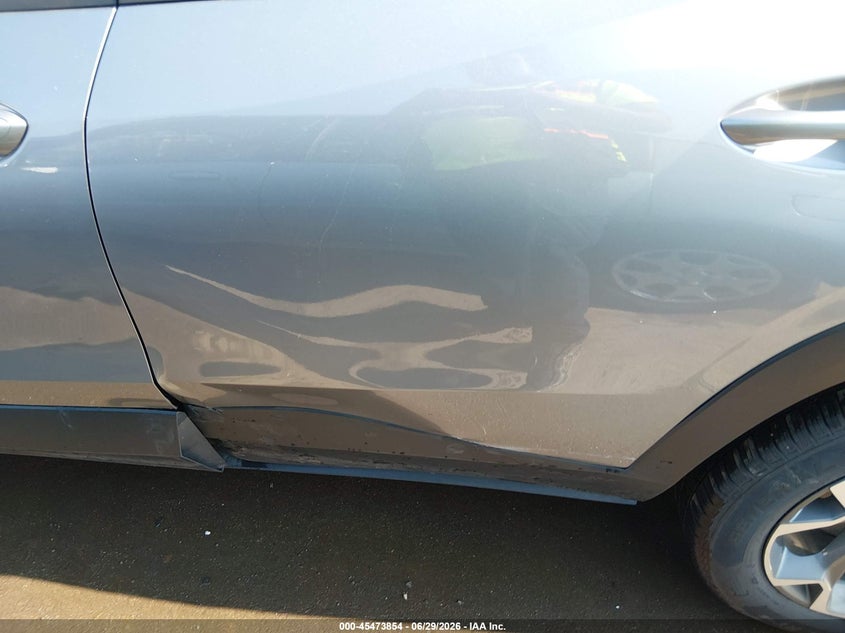 2025 CHEVROLET TRAX auction photo 6