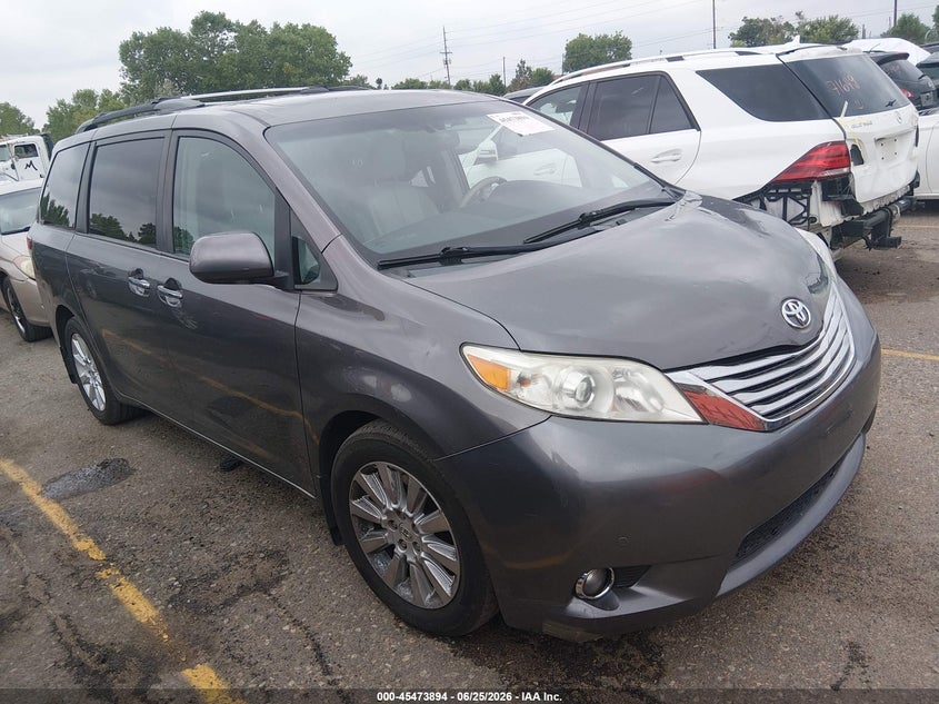 2012 Toyota Limited 7 Passenger