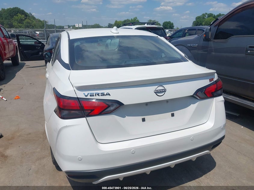 AtlanticExpress - Nissan Versa