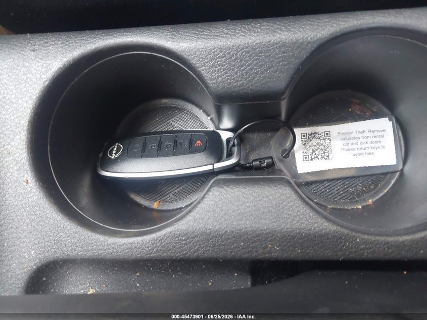 AtlanticExpress - Nissan Versa