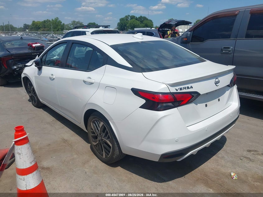 AtlanticExpress - Nissan Versa