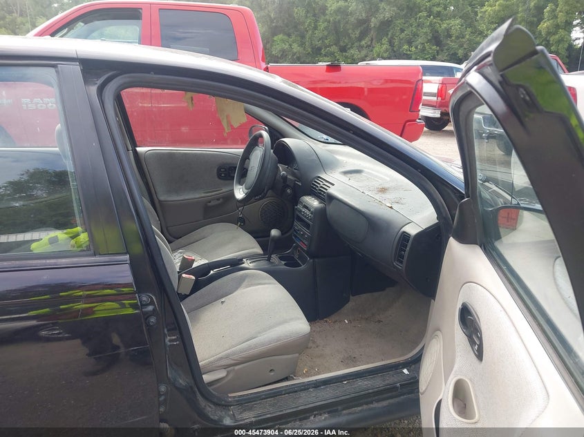 1999 SATURN SL1 auction photo 5