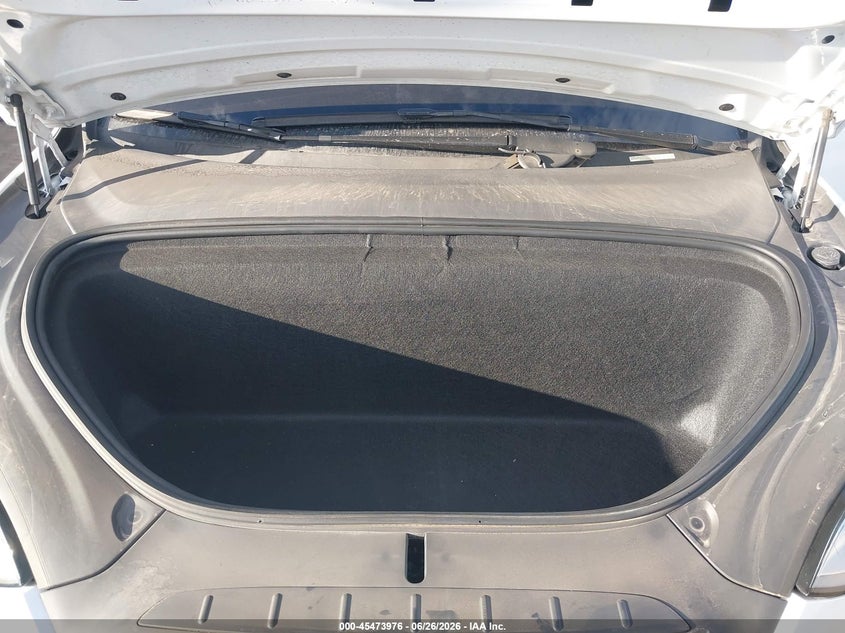 2020 Tesla Model X Long Range Dual Motor All-Wheel Drive/Long Range Plus Dual Motor All-Wheel Drive VIN: 5YJXCAE25LF286018 Lot: 45473976