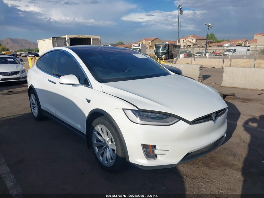 2020 Tesla Model X Long Range Dual Motor All-Wheel Drive/Long Range Plus Dual Motor All-Wheel Drive