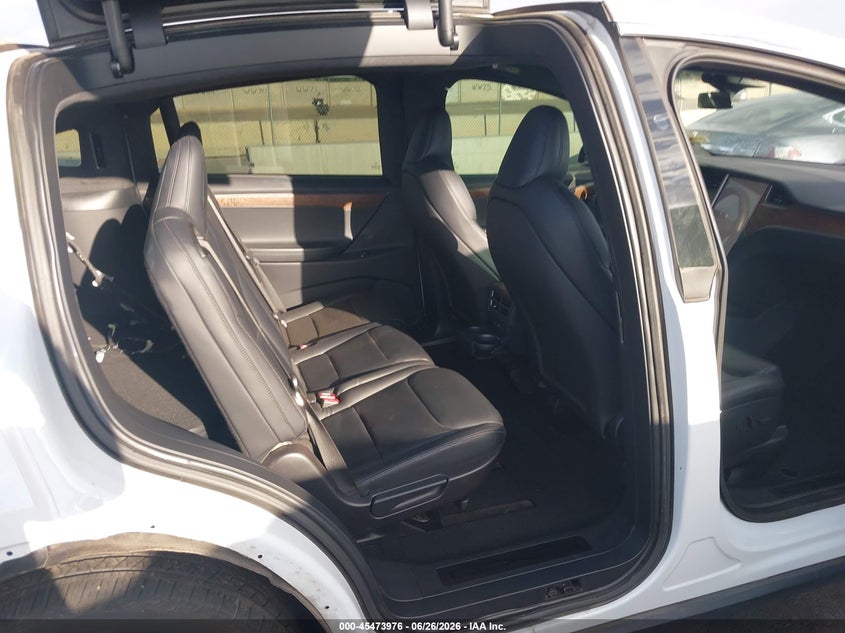 2020 Tesla Model X Long Range Dual Motor All-Wheel Drive/Long Range Plus Dual Motor All-Wheel Drive VIN: 5YJXCAE25LF286018 Lot: 45473976