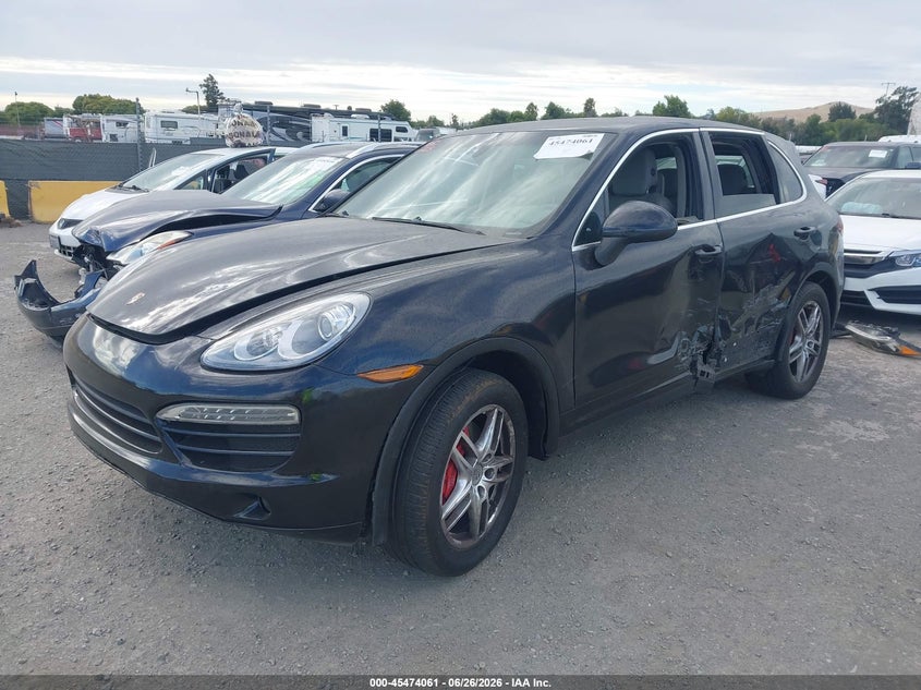WP1AA2A28CLA09706 2012 Porsche Cayenne photo 1