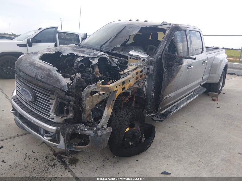 2022 FORD F-350 XLT TRUCK N/A