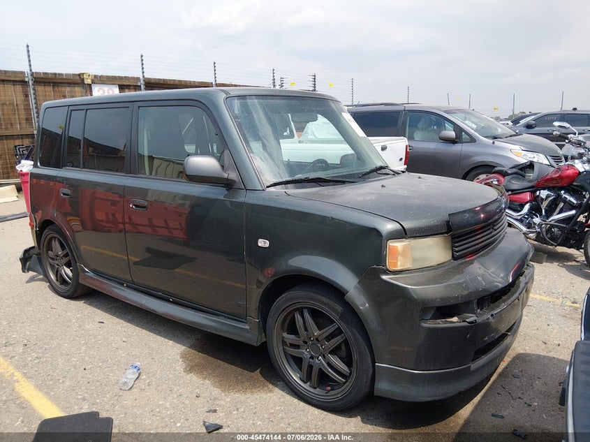 2005 Scion Xb