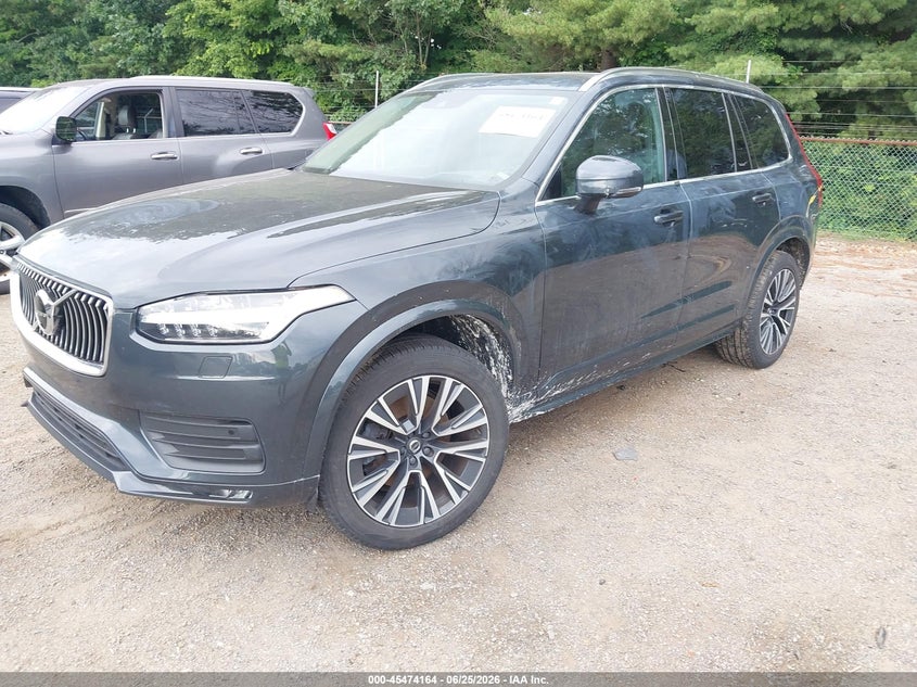 2022 VOLVO XC90 auction photo 2