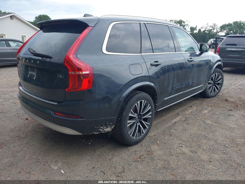 2022 VOLVO XC90 auction photo 4