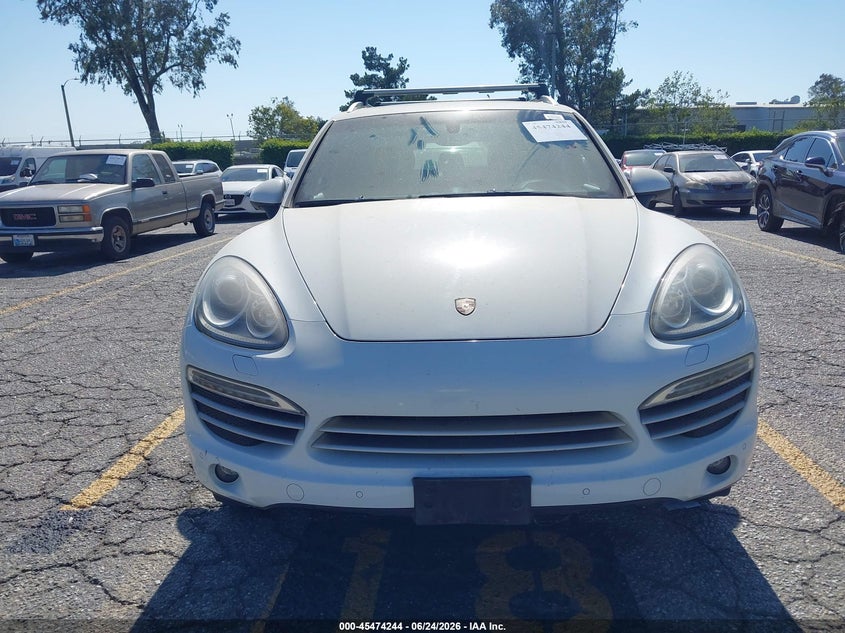 2014 Porsche Cayenne Platinum Edition VIN: WP1AA2A21ELA08528 Lot: 45474244