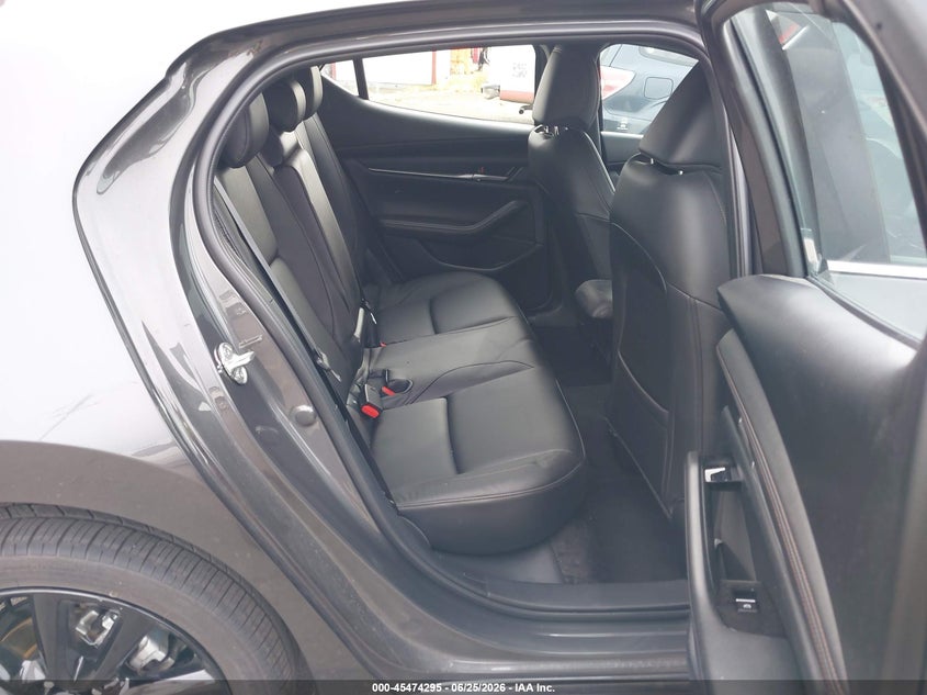 2026 MAZDA 3 HATCHBACK 2.5L I-4 DI, DOHC, VVT, 186HP
