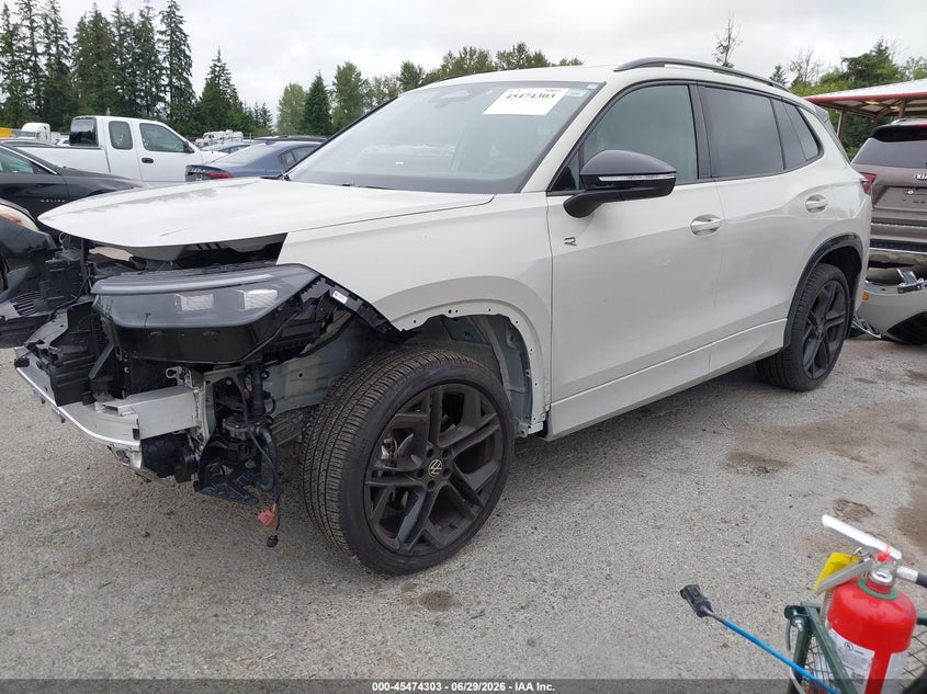 3VVGR7RM9SM072027 2025 VOLKSWAGEN TIGUAN 2.0T SE R-LINE BLACK photo 1