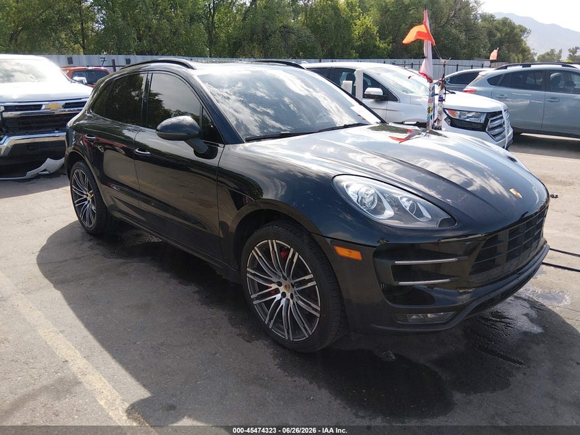 2015 Porsche Macan