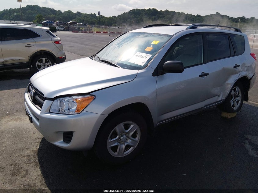 2011 Toyota RAV 4, Левый бок, IAAI, VIN JTMBF4DV3BD040220 — фото 2