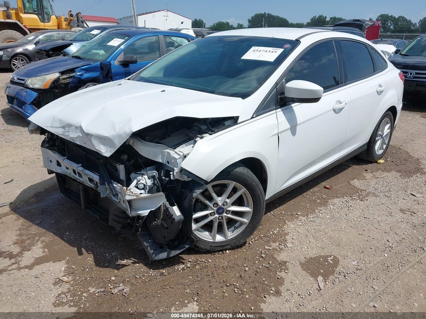 Vin: 1fadp3f25jl300615, lot: 45972482, ford focus se 20182