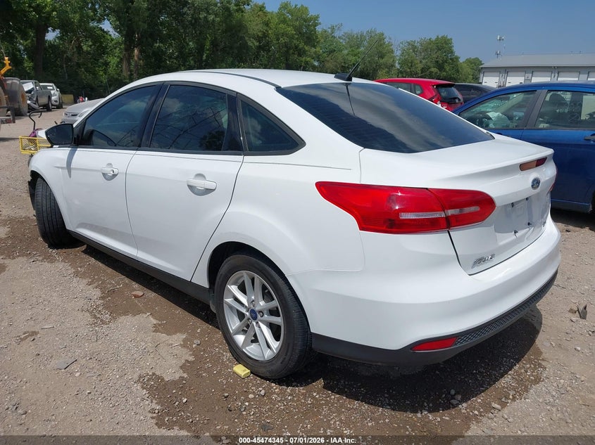Vin: 1fadp3f25jl300615, lot: 45972482, ford focus se 20183
