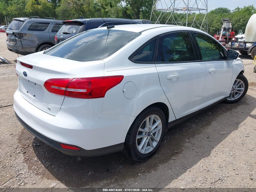 Vin: 1fadp3f25jl300615, lot: 45972482, ford focus se 20184