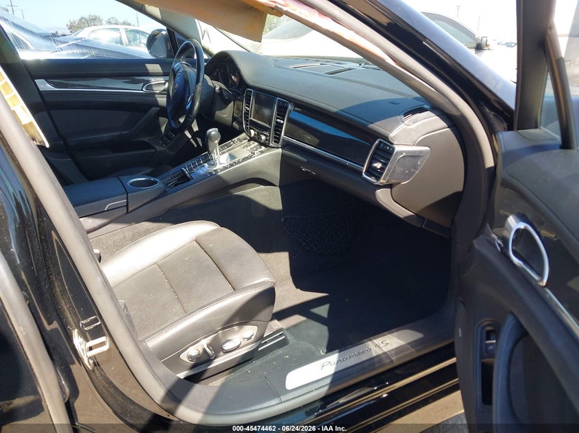 2011 PORSCHE PANAMERA auction photo 5