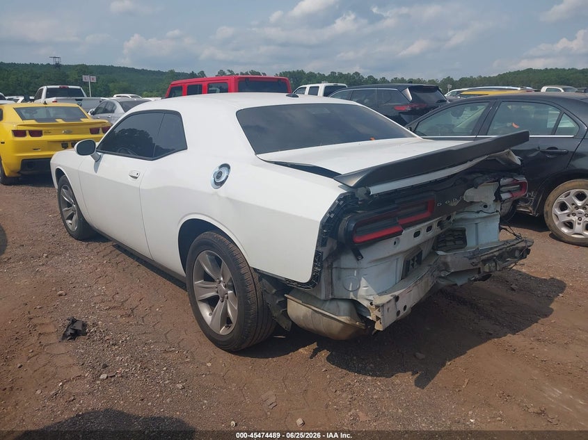 Vin: 2c3cdzag2gh137355, lot: 45972626, dodge challenger sxt 20163