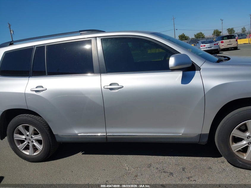 2011 Toyota Highlander Se V6 VIN: 5TDBK3EH3BS043606 Lot: 45474609