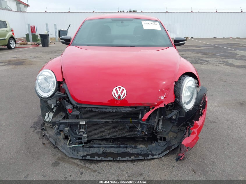 2012 Volkswagen Beetle 2.0T VIN: 3VW4A7AT7CM640849 Lot: 45474652