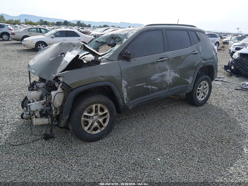 2018 Jeep Compass, Переворот, IAAI, VIN 3C4NJDAB8JT252352 — фото 2