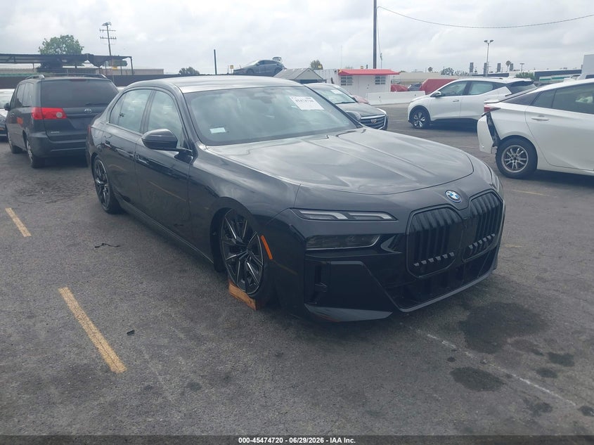 Vin: wby53ej04scv27175, lot: 45972857, bmw i7 xdrive60 2025 img_1