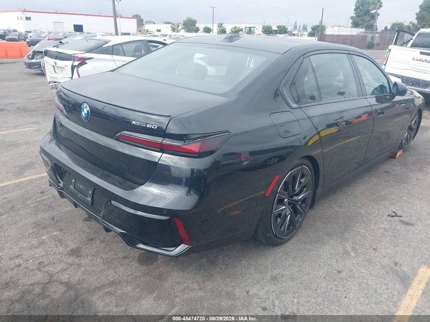 Vin: wby53ej04scv27175, lot: 45972857, bmw i7 xdrive60 20254