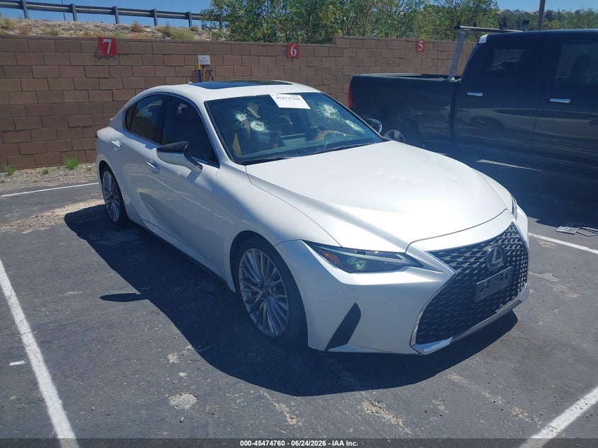 Vin: jthda1d27n5120936, lot: 45972897, lexus is 300 2022 img_1