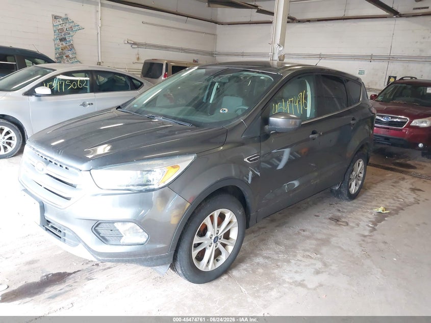 2017 Ford Escape Se 1FMCU9GD2HUB80838 photo 1