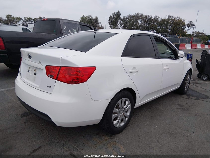 2010 KIA FORTE SEDAN 2.0L I-4 DOHC, VVT, 156HP