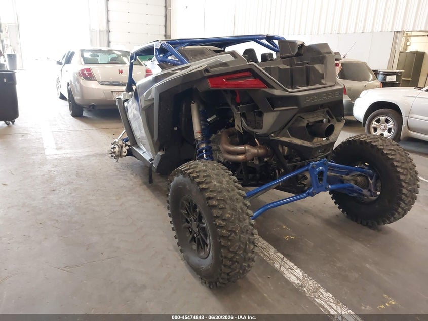 2025 POLARIS RZR auction photo 3