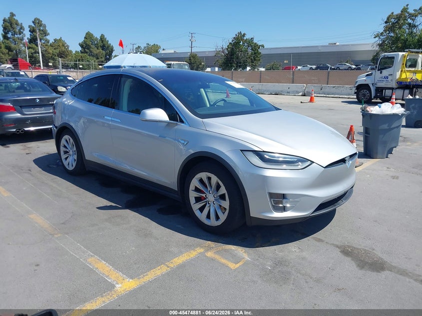 Vin: 5yjxcae43gf005468, lot: 45973018, tesla model x 60d/p100d/p90d 20161