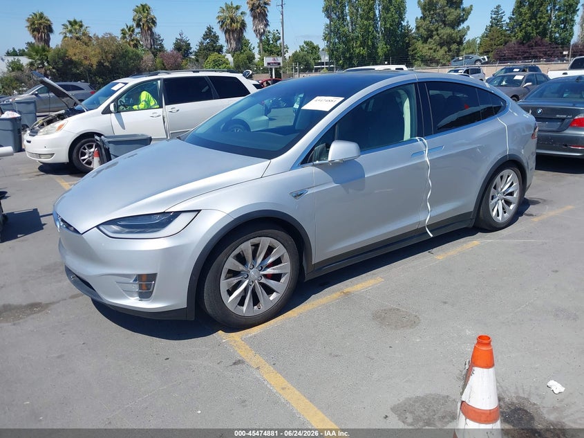 2016 Tesla Model X 60d/P100d/P90d 5YJXCAE43GF005468 photo 1