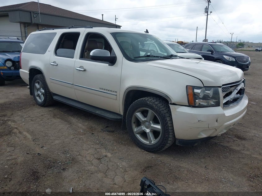 2013 CHEVROLET SUBURBAN auction photo 1
