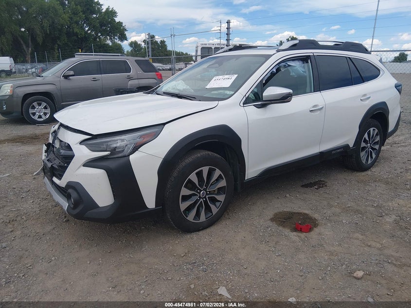 2023 SUBARU OUTBACK auction photo 2