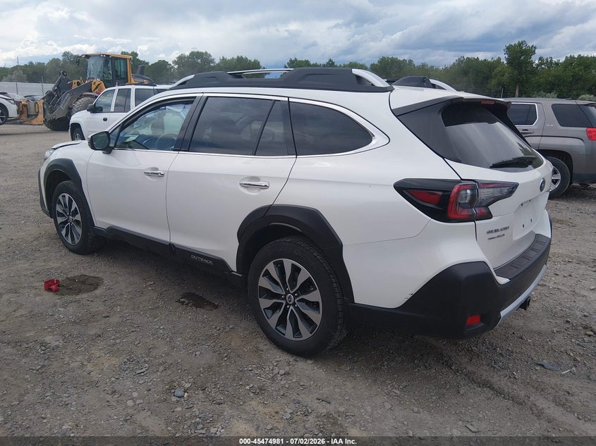 2023 SUBARU OUTBACK auction photo 3