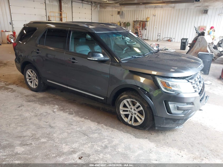 Vin: 1fm5k7dh3hgb13786, lot: 45973134, ford explorer xlt 2017 img_1